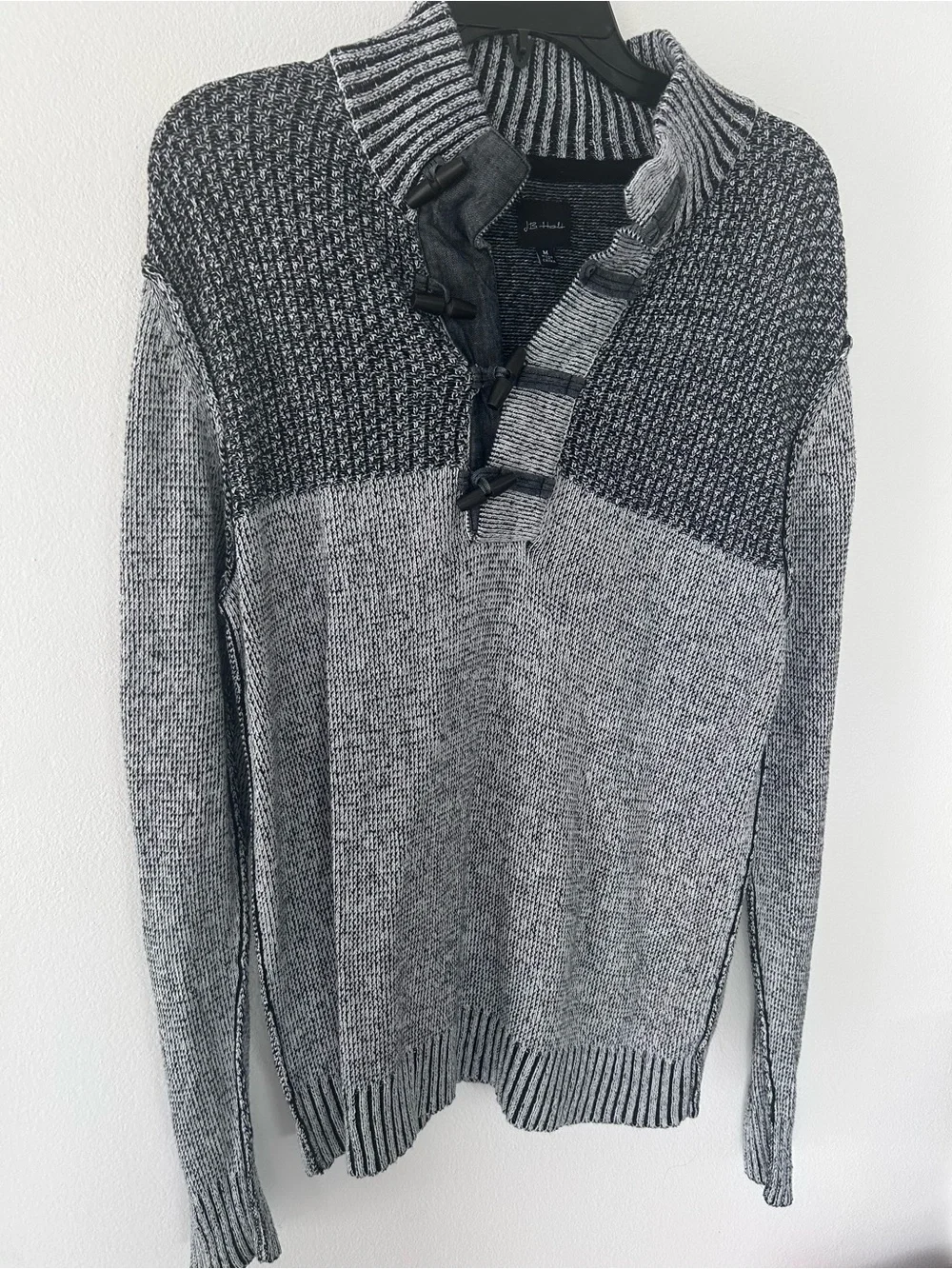 JB Holt Men's Two-Tone Gray Ribbed Toggle Sweater Size M